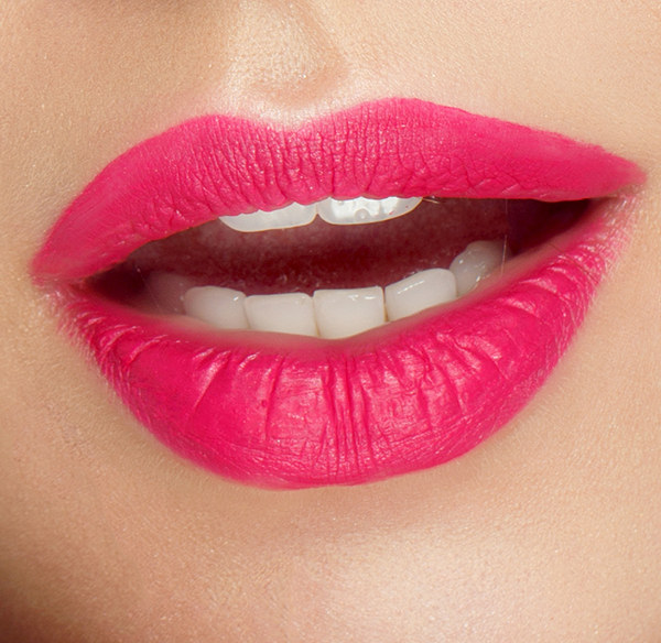 Lippen mit Lippenstift