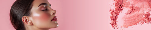 Gesicht Frau mit braunen Haaren im Profil mit geschlossenen Augen vor rosa Hintergrund an der Seite Rouge Textur