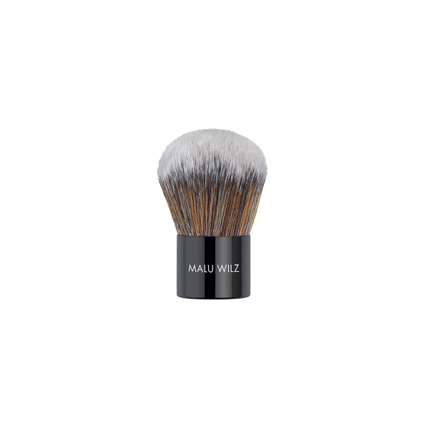 KABUKI BRUSH