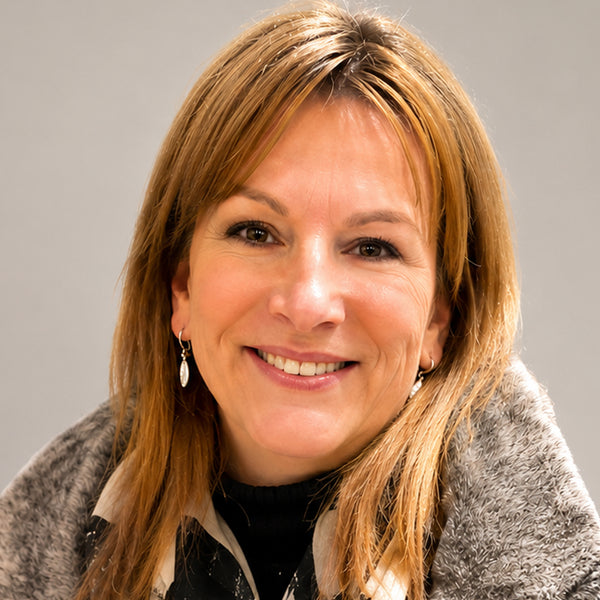 Porträt von Elvira Brennauer, MALU WILZ Kosmetikerin.