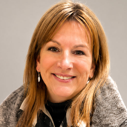 Porträt von Elvira Brennauer, MALU WILZ Kosmetikerin.