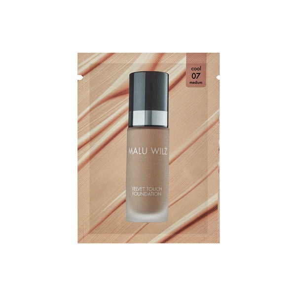 SAMPLE VELVET TOUCH FOUNDATION